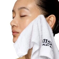 Vitamin C Brightening Cleanser -Caillchante Shop 5060280373541 alt22