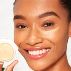 Charlotte Tilbury Charlotte's Magic Eye Rescue (Refillable) - 15mL -Caillchante Shop 5060696178167 alt3