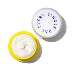 Superscreen Daily Moisturizer SPF 40 -Caillchante Shop 816218024529 alt2