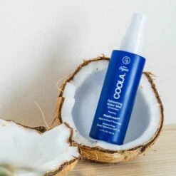 Coola Refreshing Water Mist SPF18 8 Coola Refreshing Water Mist SPF18 -Caillchante Shop 857724008030 alt4